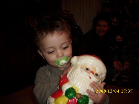 GINO ET SON AMI LE PERE NOEL  PREND SOIN DE LUI   IL T APPORTERAS  BEAUCOUP DE CADEAUX