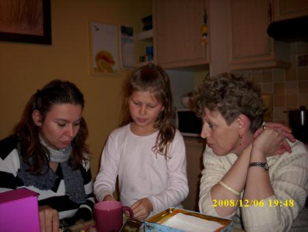 TJR DANS LA CONFECTIONS DES BRACELETS